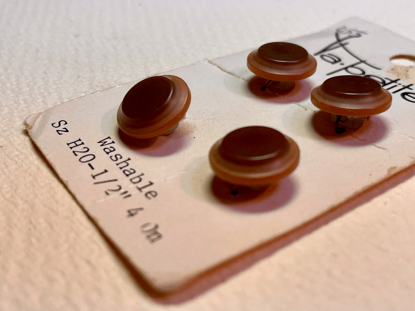 4 brown 1970s vtg plastic buttons | shank style | size 20/0.5" | new old stock