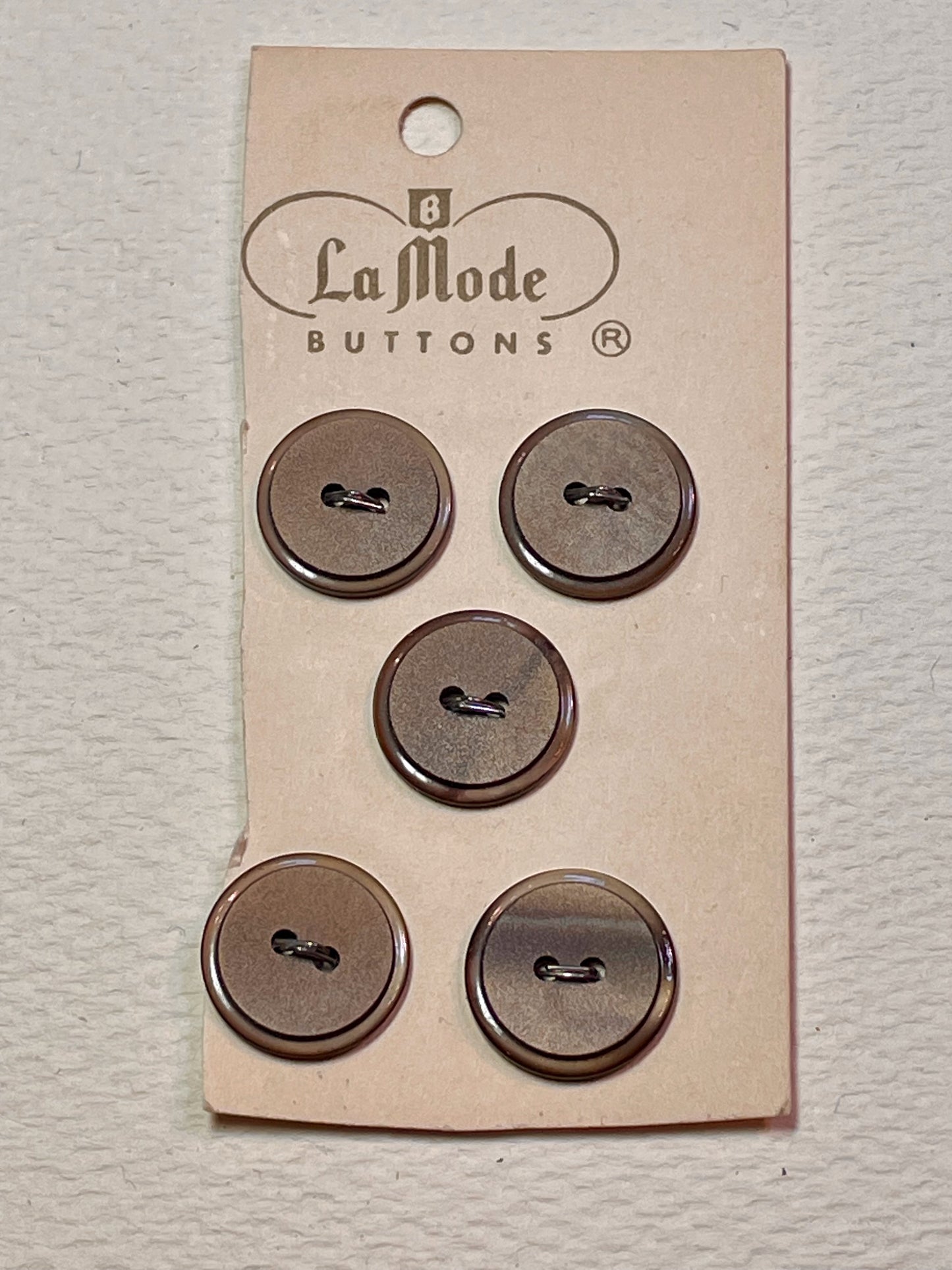 5 brown 1960s vtg plastic buttons | 2 hole flat | size 15/0.37" | new old stock | made in Holland