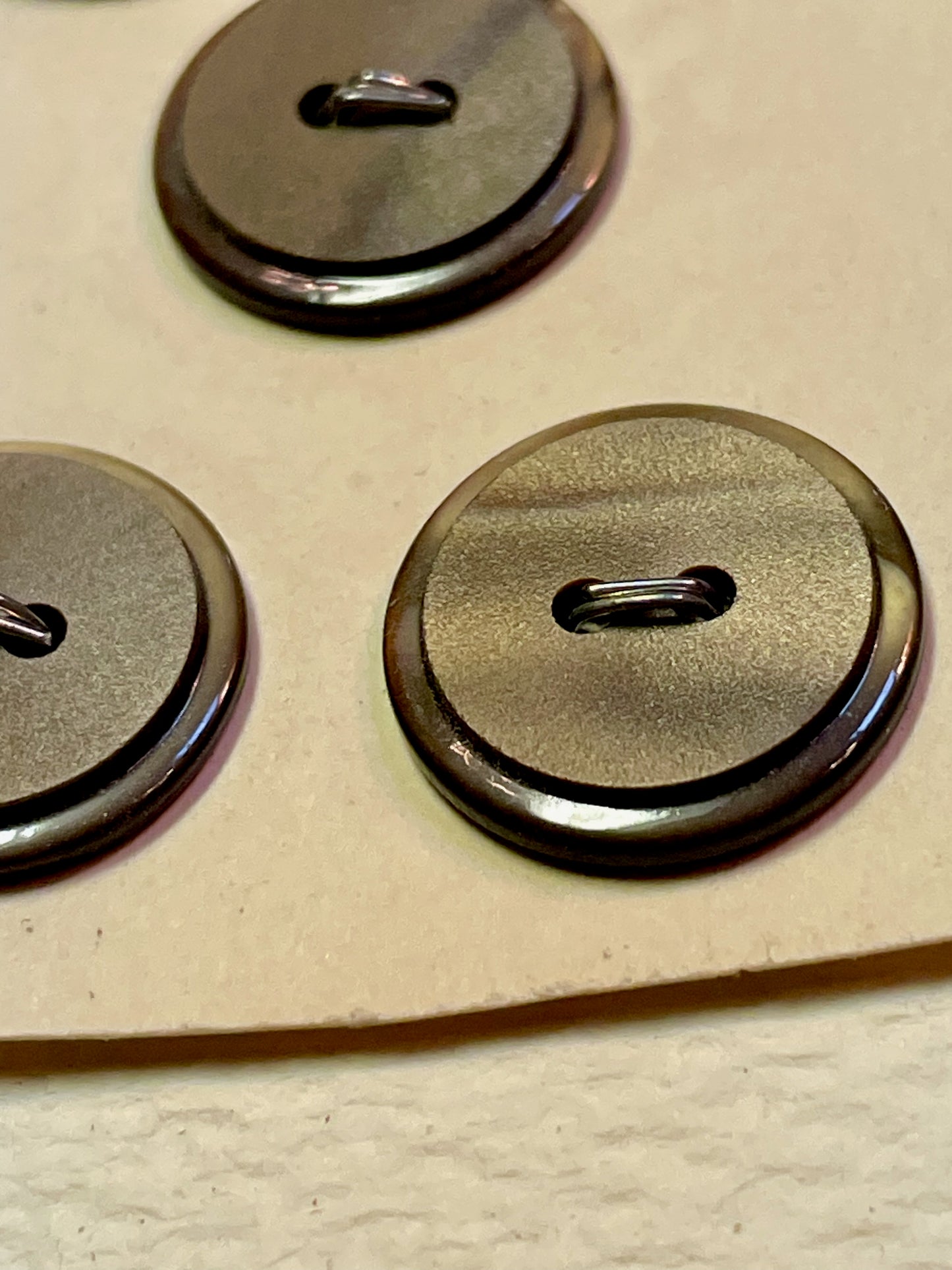 5 brown 1960s vtg plastic buttons | 2 hole flat | size 15/0.37" | new old stock | made in Holland