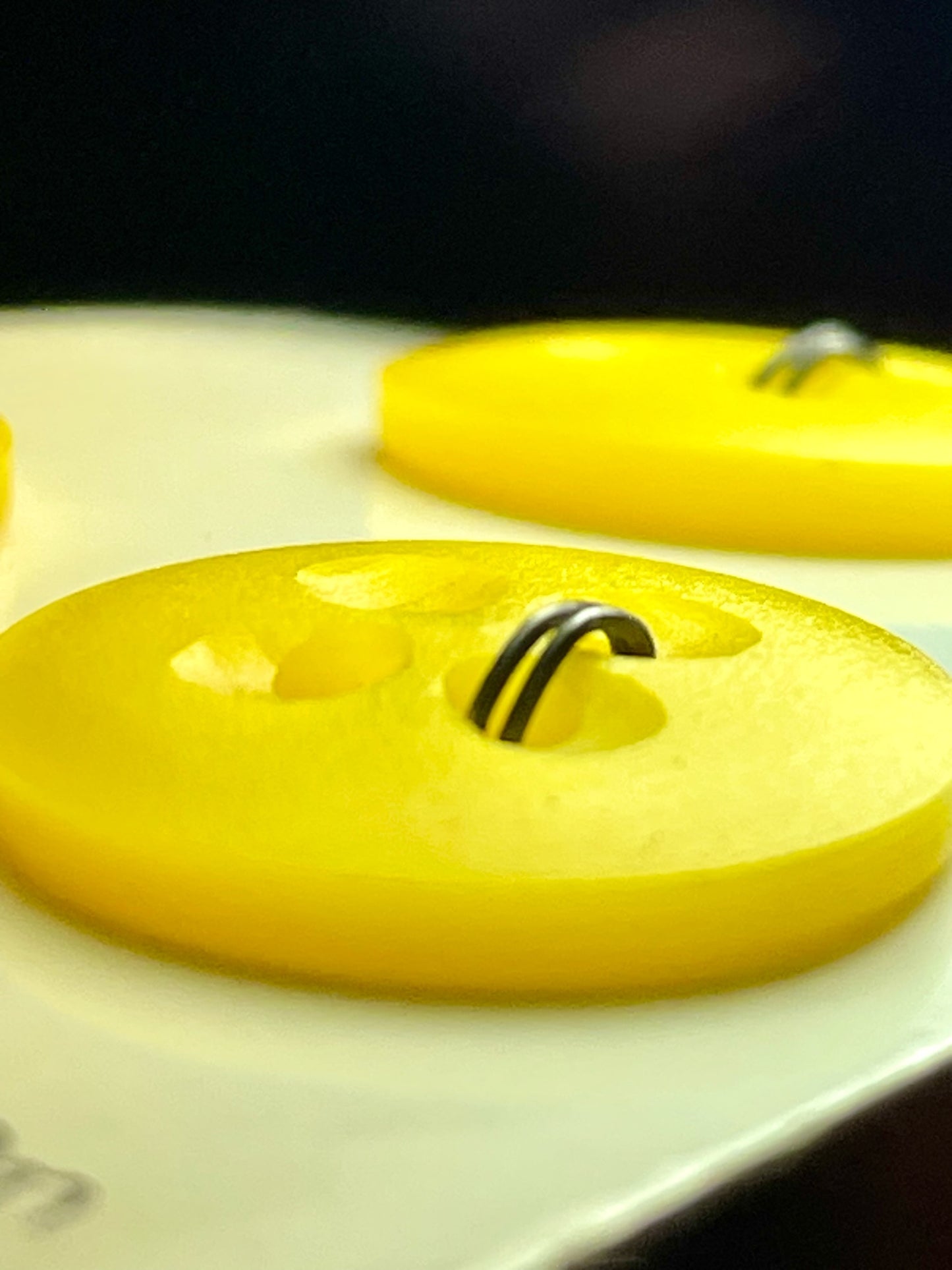 3 yellow 1970s vtg plastic buttons | 4 hole flat | size 28/0.75" | new old stock