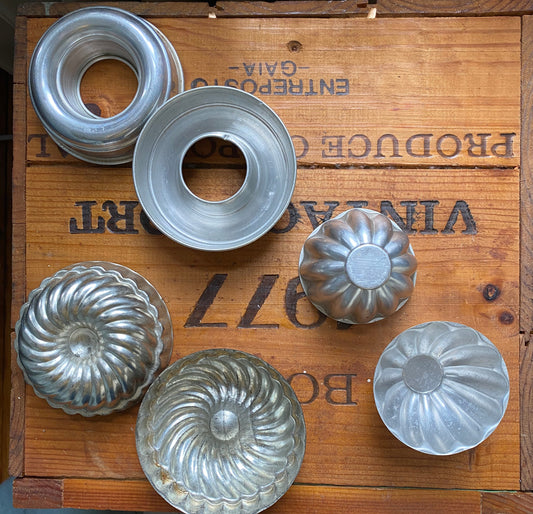 Vintage/retro Aluminum mini cake jello jelly molds 2-4" each