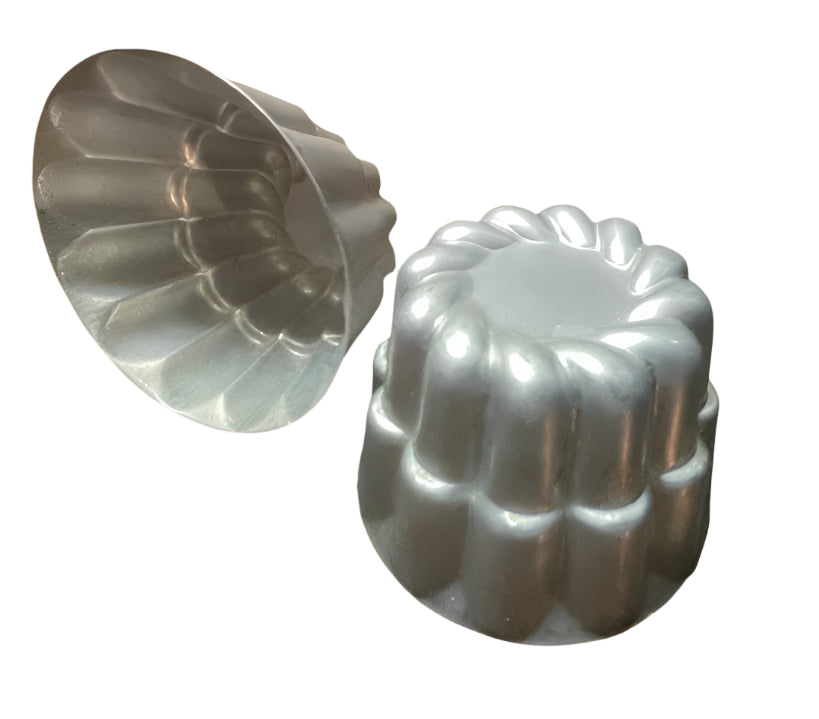 Vintage/retro Aluminum mini cake jello jelly molds 2-4" each