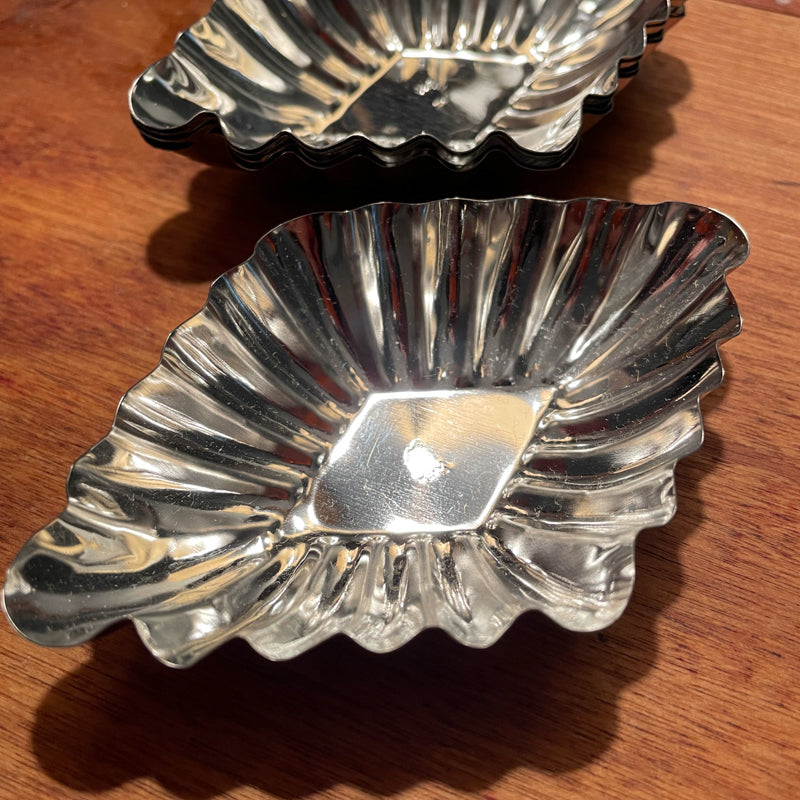 Vintage Sandbakkelse Tins - pick fluted oval, diamond, heart, or round