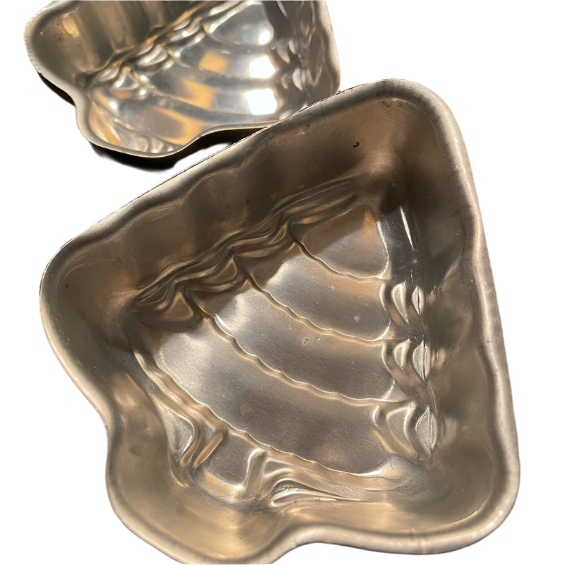 Vintage/retro Aluminum mini cake jello jelly molds 2-4" each