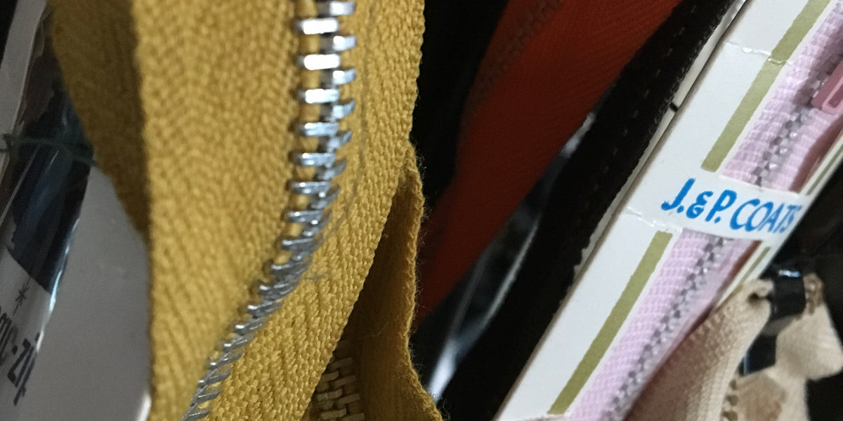 Vintage metal-toothed zippers: 1/4 pound stash-builder bundle