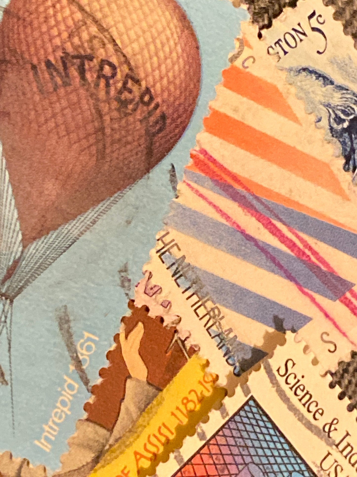 10 gram assortment (+/- 40-50) vintage used postage stamps mix