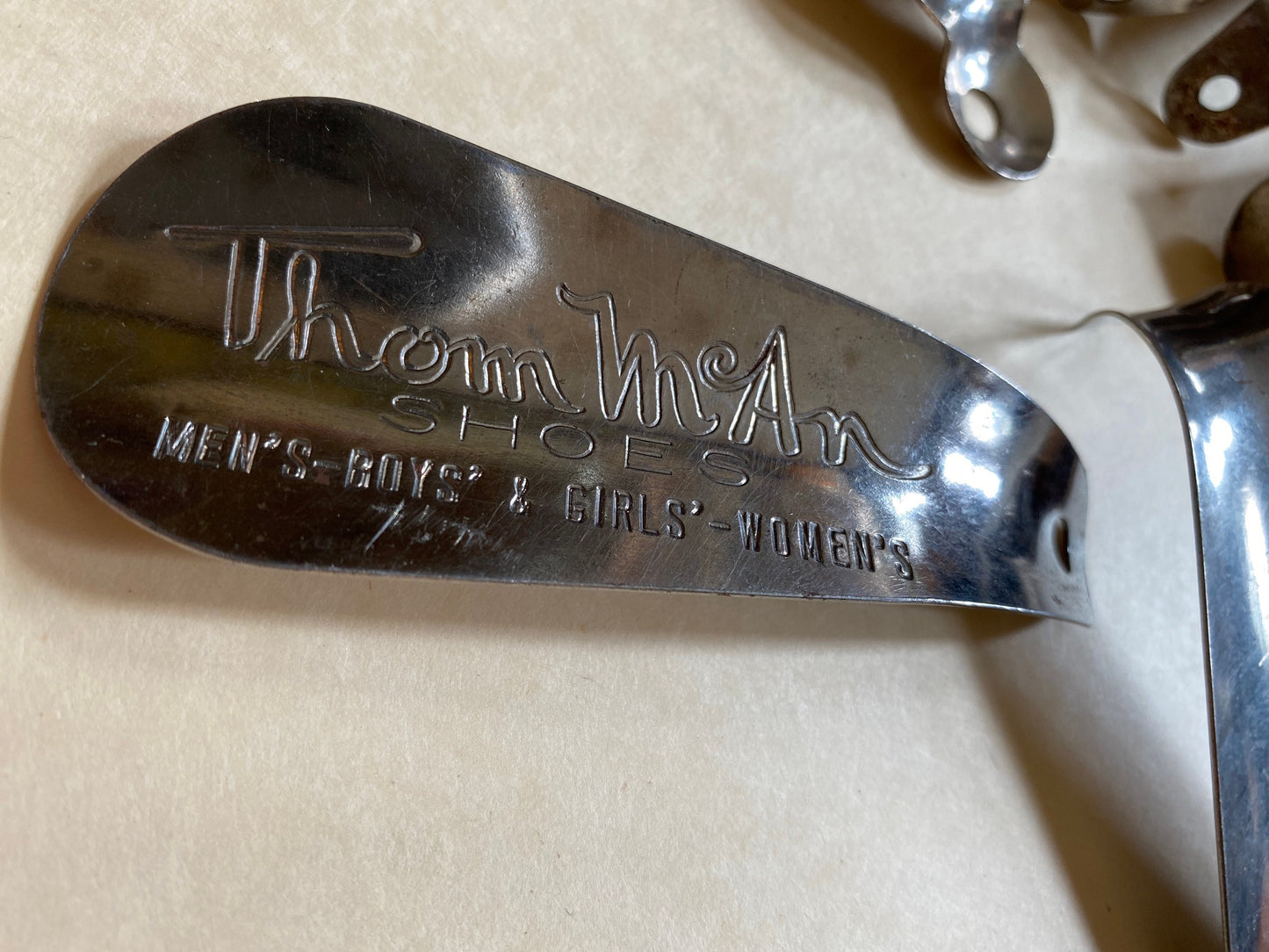 Metal shoe horn / standard vintage issue / steel tool for easing those sweet feet into your footwear