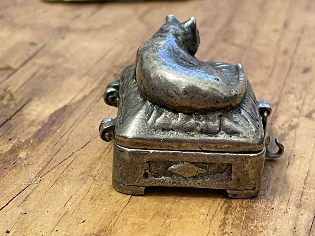 Vintage Sleeping Cat Ring Box • Silver Toned Figural Jewelry Box • Hinged Keepsake Box