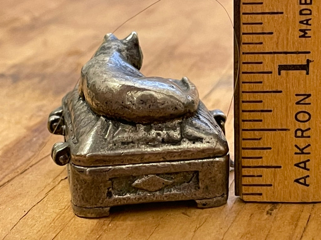 Vintage Sleeping Cat Ring Box • Silver Toned Figural Jewelry Box • Hinged Keepsake Box