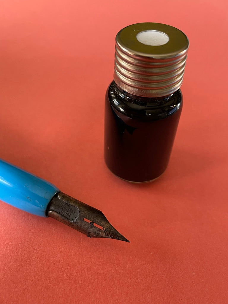 Letter writing travel set - 5 ml vial of ink, 60s-vintage plastic nib holder, & one writing nib