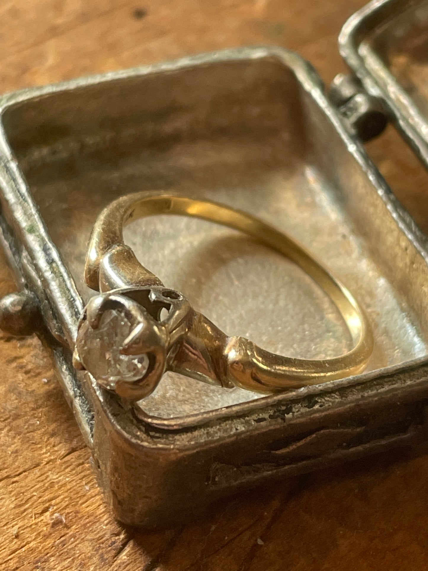 Vintage Sleeping Cat Ring Box • Silver Toned Figural Jewelry Box • Hinged Keepsake Box