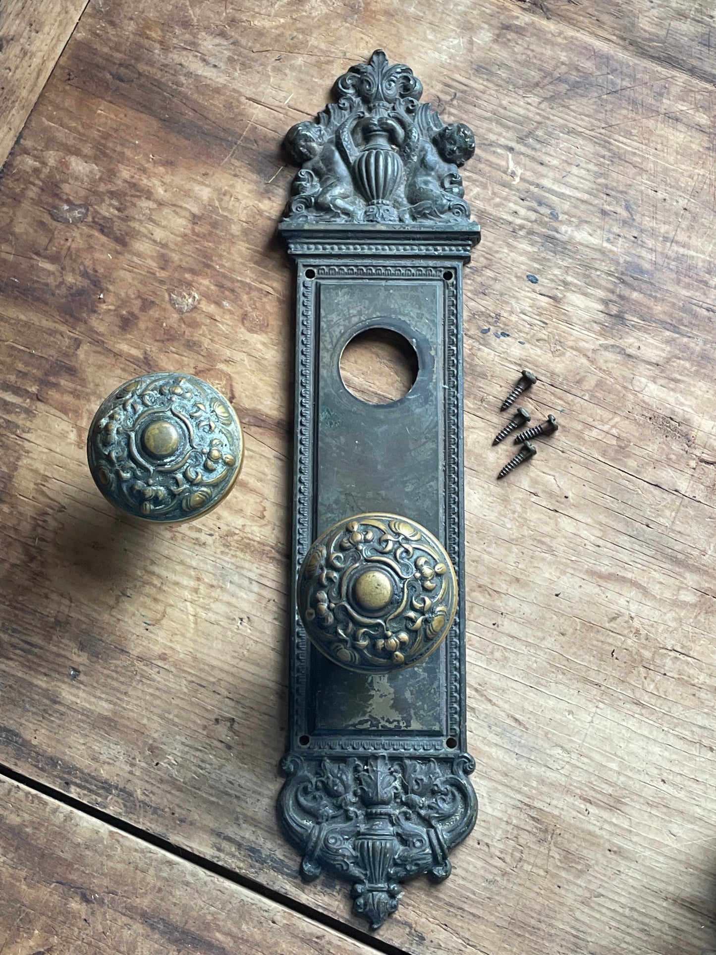 Rare Antique Yale & Towne Door Hardware Set - Ornate Oporto Pattern Escutcheon & Matching Olympian Cast Knobs, Circa 1905