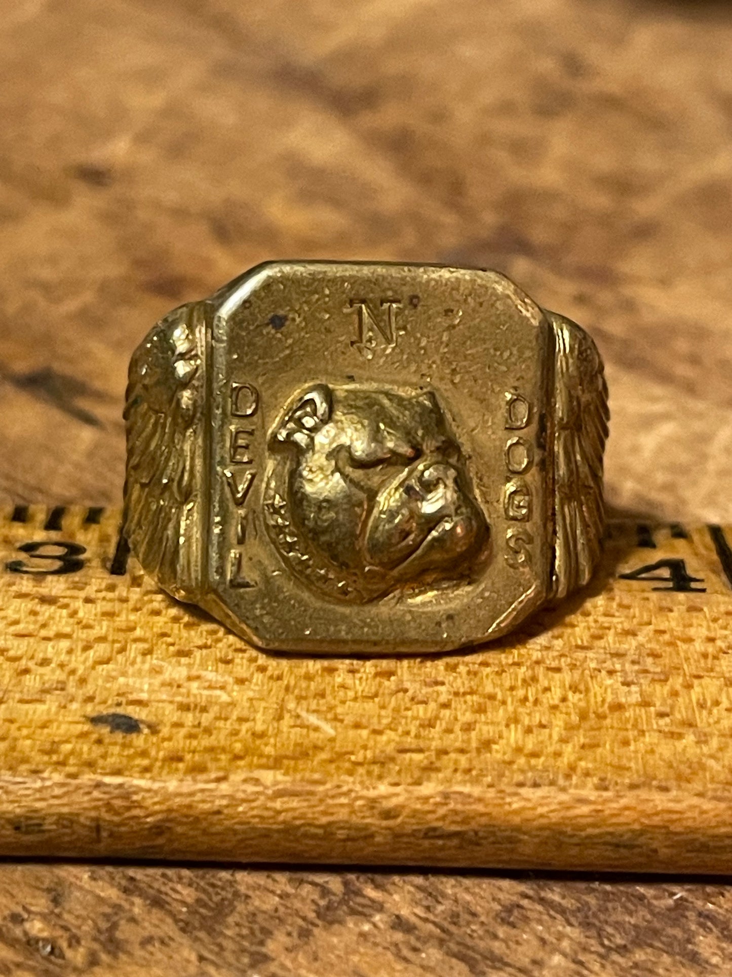 1935 Quaker Cereal Devil Dogs of the Air Bulldog Ring Initial N