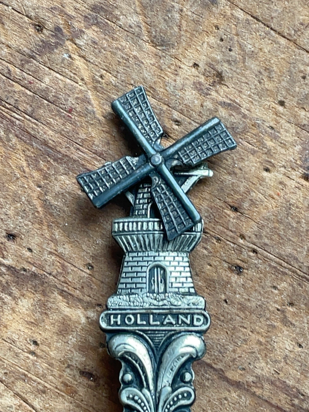 Vintage ELESVA Holland Windmill Miniature – Rotating Sails, Silver-Tone Metal