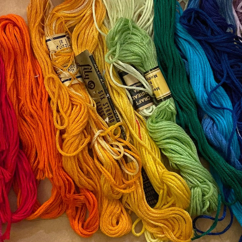 Secondhand-sourced set of 12 skeins of embroidery floss in rainbow colors, embroidery floss variety pack bundle ROYGBIV