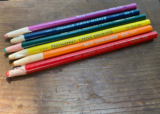 Rainbow Grease Pencil Set • 6 Vintage Peel-Away China Markers • ROYGBV